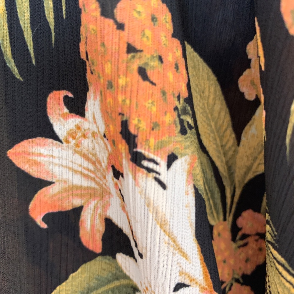 Black Floral Swimsuit Cover Up L/XL Robe Style Tie Front Georgette Tropical - Picture 6 of 11
